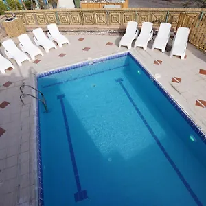 Yalarent Afarsemon With Pool - For Families & Couples אילת