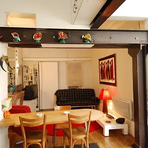 Appartement 2 Pièces Proche Du Sacré Coeur