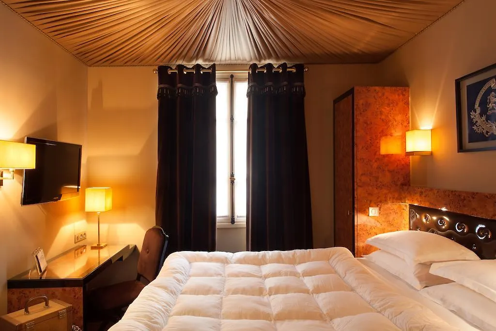 Petit Madeleine Hotel Paris