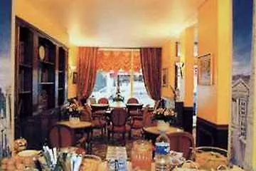 Petit Madeleine Hotel Paris